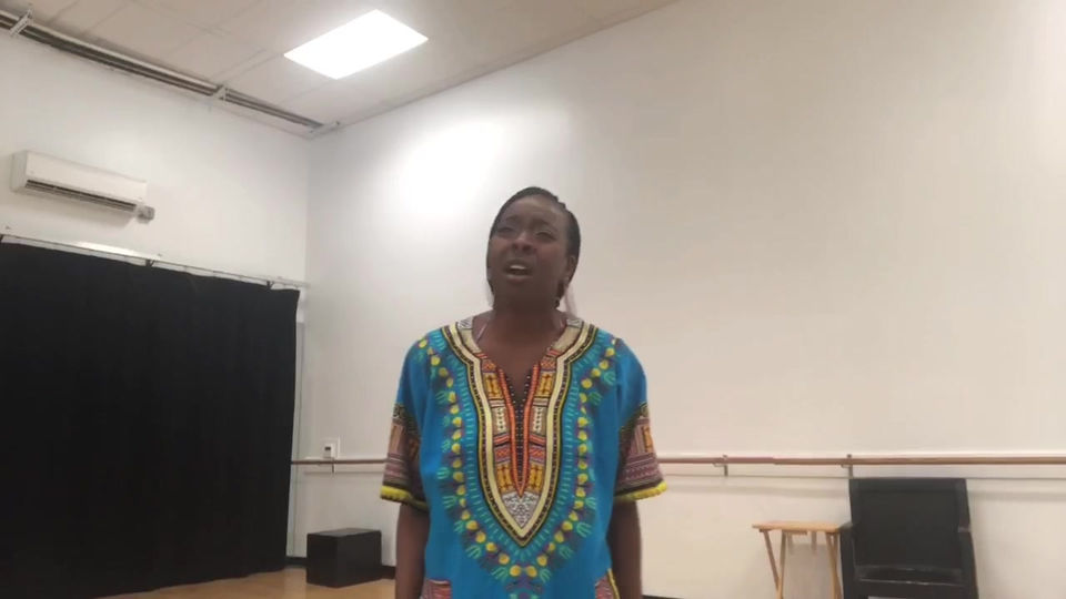 Colored women 32 Bar Cut